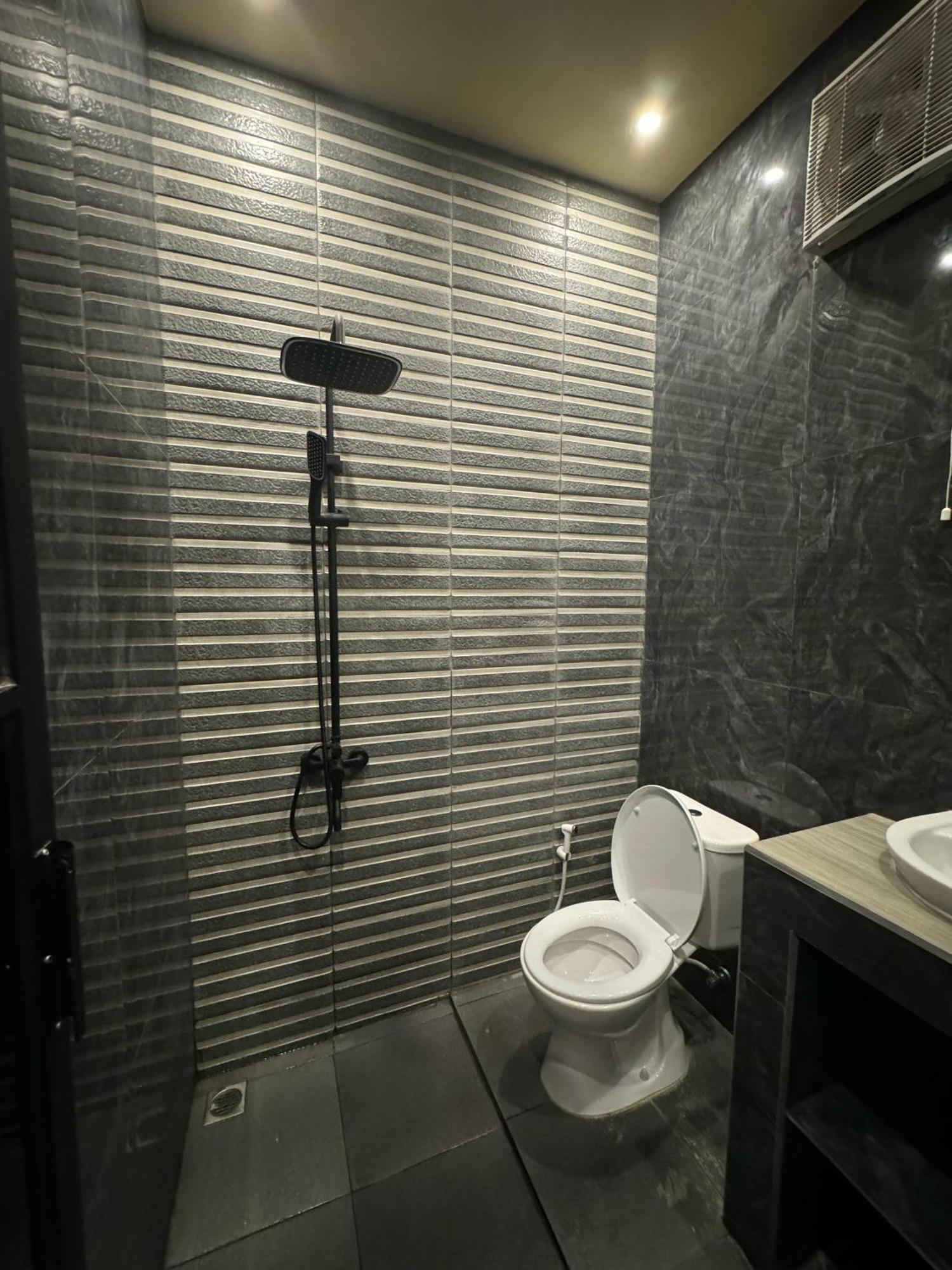 Sky View Bromo Guest House Ngadisari Exterior photo